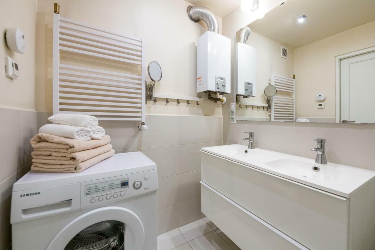 Kazimierz Apartment Krakow Bagian luar foto